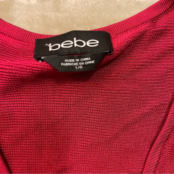 Bebe Top (flowy sleeves) - Picture 2 of 4
